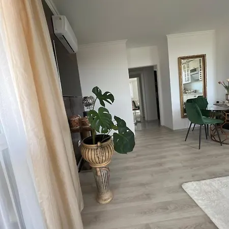 White Apartment Nyiregyhaza